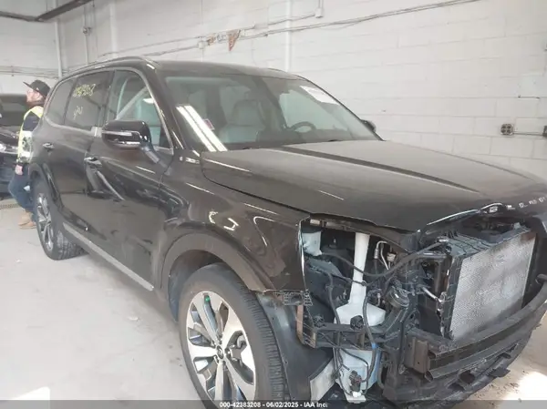 5XYP6DHC6LG004877 2020 KIA TELLURIDE - Image 1