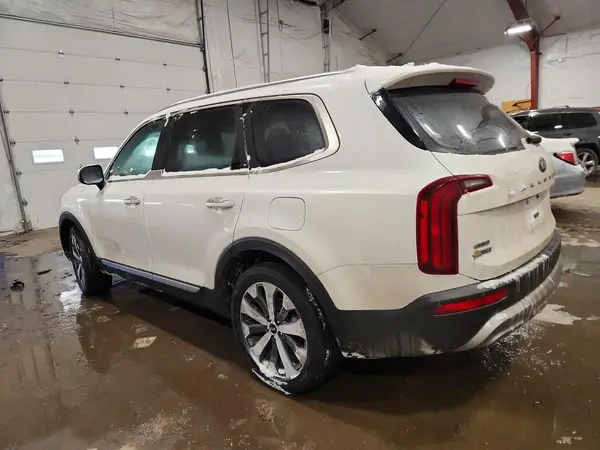 5XYP6DHC6LG005057 2020 KIA TELLURIDE - Image 2