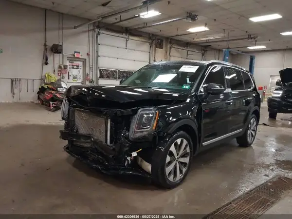 5XYP6DHC6NG258835 2022 KIA TELLURIDE - Image 2
