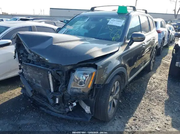 5XYP6DHC7LG061847 2020 KIA TELLURIDE - Image 2