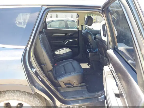 5XYP6DHC7MG098138 2021 KIA TELLURIDE - Image 8