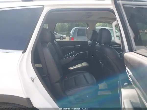 5XYP6DHC7MG130876 2021 KIA TELLURIDE - Image 8