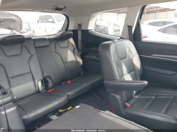 5XYP6DHC7MG156748 2021 KIA TELLURIDE - Image 8