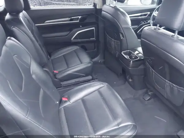 5XYP6DHC8MG100267 2021 KIA TELLURIDE - Image 8