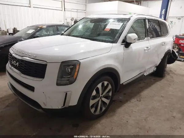 5XYP6DHC8NG249280 2022 KIA TELLURIDE - Image 2