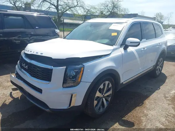 5XYP6DHC8NG311129 2022 KIA TELLURIDE - Image 2