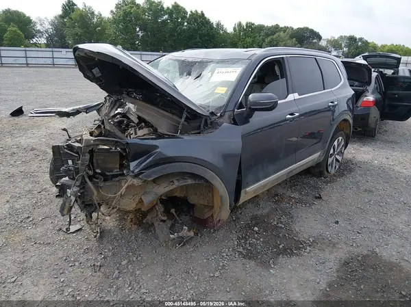 5XYP6DHC9LG038411 2020 KIA TELLURIDE - Image 2