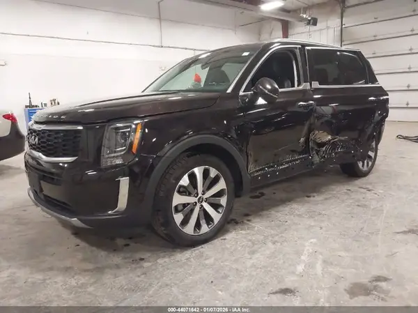 5XYP6DHC9NG196038 2022 KIA TELLURIDE - Image 2