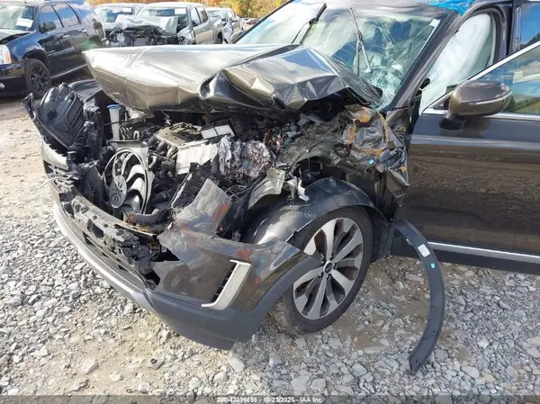 5XYP6DHCXLG035663 2020 KIA TELLURIDE - Image 2