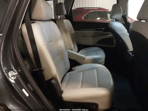 5XYP6DHCXLG076827 2020 KIA TELLURIDE - Image 8
