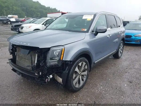 5XYP6DHCXLG080425 2020 KIA TELLURIDE - Image 2