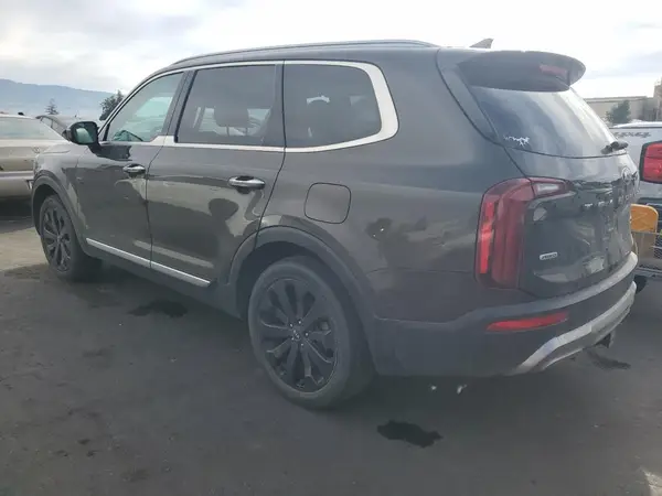 5XYP6DHCXLG085026 2020 KIA TELLURIDE - Image 2