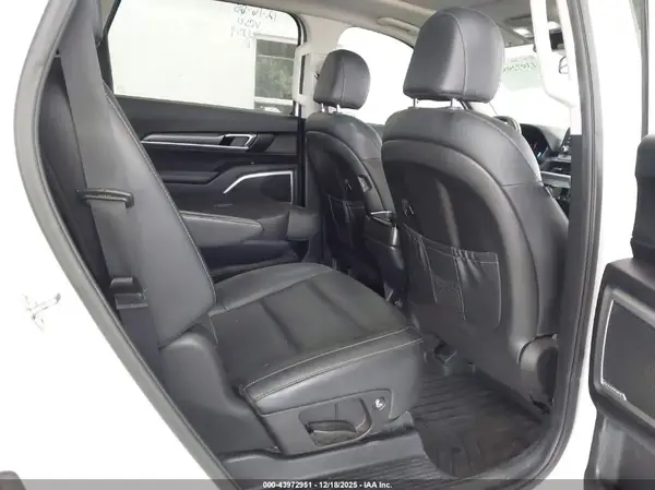 5XYP6DHCXMG183944 2021 KIA TELLURIDE - Image 8