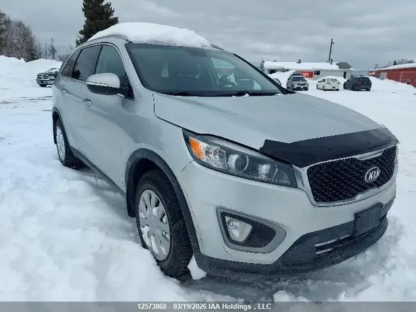 5XYPG4A18GG055338 2016 KIA SORENTO - Image 1