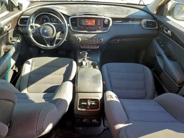 5XYPG4A30GG005505 2016 KIA SORENTO - Image 8