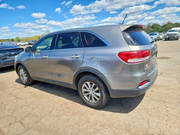 5XYPG4A30GG006508 2016 KIA SORENTO - Image 2