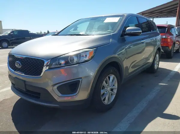 5XYPG4A30GG009795 2016 KIA SORENTO - Image 2