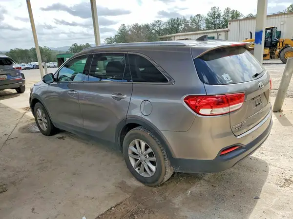 5XYPG4A30GG010221 2016 KIA SORENTO - Image 2