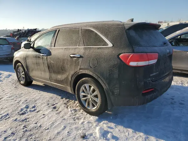 5XYPG4A30GG013765 2016 KIA SORENTO - Image 2