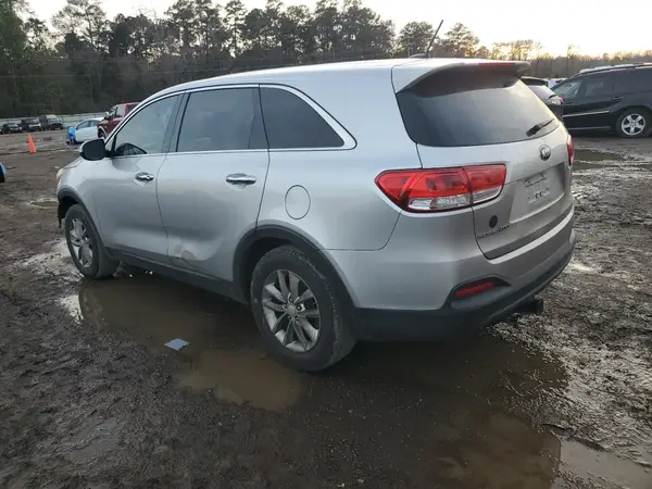 5XYPG4A30GG014611 2016 KIA SORENTO - Image 2