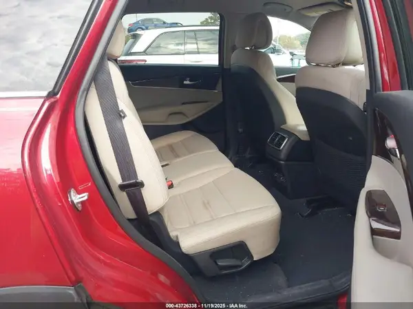 5XYPG4A30GG016651 2016 KIA SORENTO - Image 8