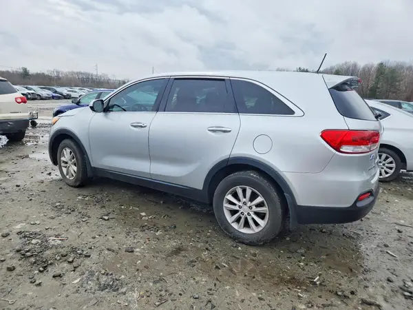 5XYPG4A30GG021607 2016 KIA SORENTO - Image 2