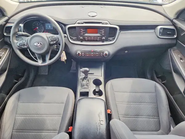 5XYPG4A30GG021607 2016 KIA SORENTO - Image 8