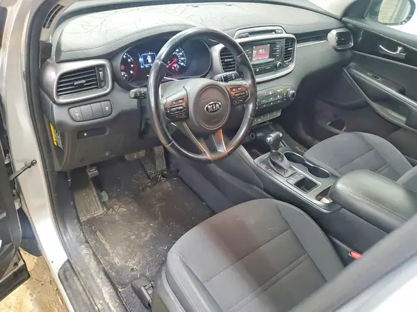 5XYPG4A30GG027584 2016 KIA SORENTO - Image 8