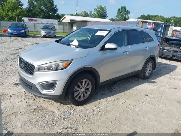 5XYPG4A30GG028346 2016 KIA SORENTO - Image 2
