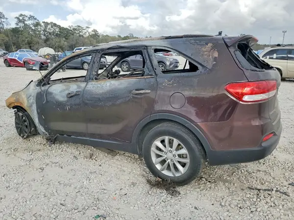 5XYPG4A30GG032168 2016 KIA SORENTO - Image 2