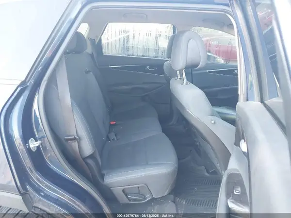 5XYPG4A30GG038827 2016 KIA SORENTO - Image 8