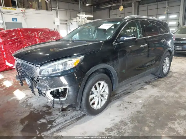 5XYPG4A30GG046166 2016 KIA SORENTO - Image 2