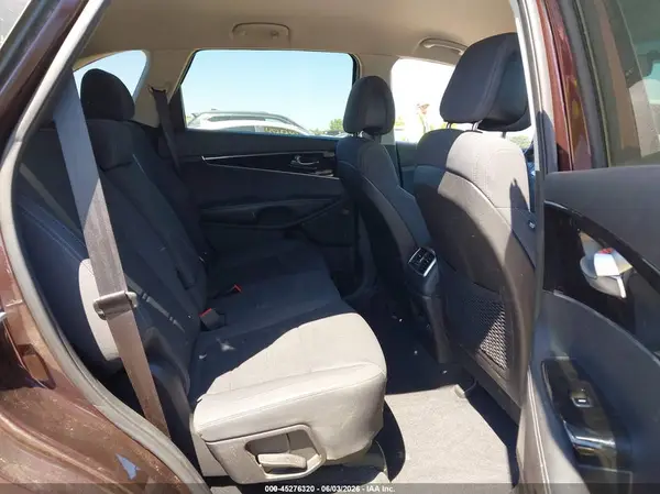 5XYPG4A30GG049973 2016 KIA SORENTO - Image 8