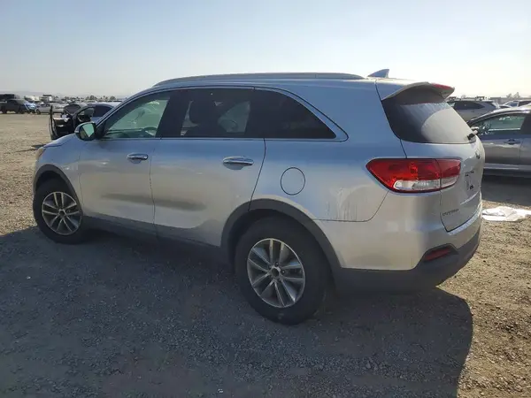 5XYPG4A30GG052274 2016 KIA SORENTO - Image 2