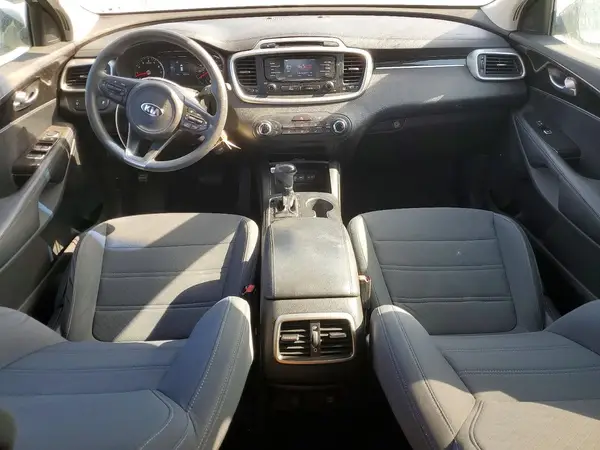 5XYPG4A30GG052274 2016 KIA SORENTO - Image 8
