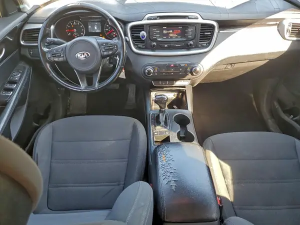 5XYPG4A30GG054803 2016 KIA SORENTO - Image 8
