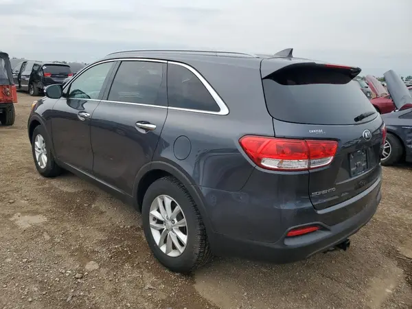 5XYPG4A30GG056700 2016 KIA SORENTO - Image 2