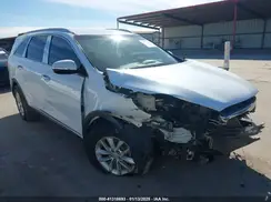 5XYPG4A30GG059192 2016 KIA SORENTO