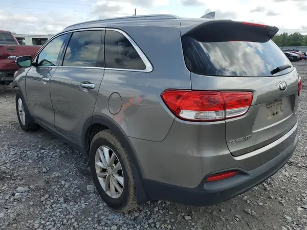 5XYPG4A30GG063954 2016 KIA SORENTO - Image 2