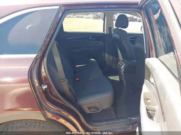 5XYPG4A30GG072055 2016 KIA SORENTO - Image 8