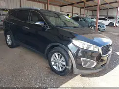 5XYPG4A30GG075571 2016 KIA SORENTO