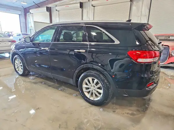 5XYPG4A30GG076204 2016 KIA SORENTO - Image 2