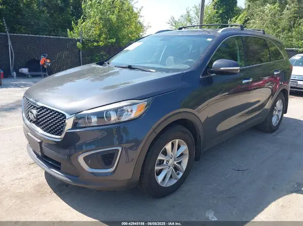 5XYPG4A30GG079541 2016 KIA SORENTO - Image 2