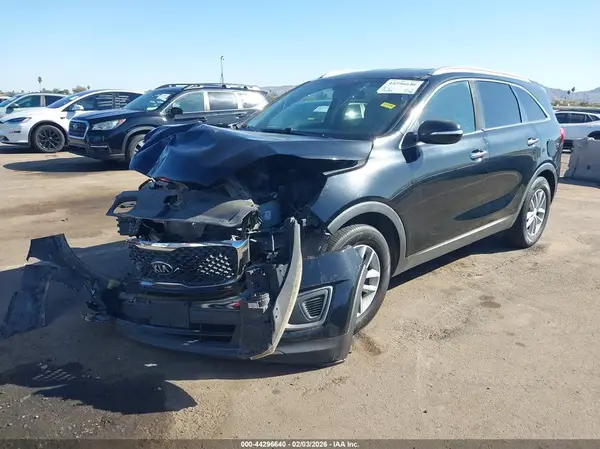 5XYPG4A30GG081032 2016 KIA SORENTO - Image 2