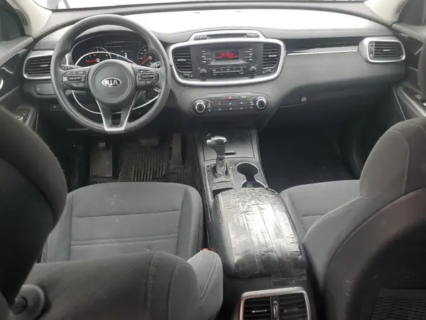 5XYPG4A30GG081094 2016 KIA SORENTO - Image 8