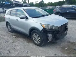 5XYPG4A30GG081273 2016 KIA SORENTO