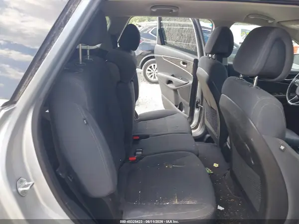 5XYPG4A30GG081273 2016 KIA SORENTO - Image 8