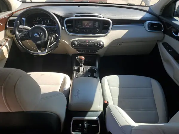 5XYPG4A30GG083878 2016 KIA SORENTO - Image 8