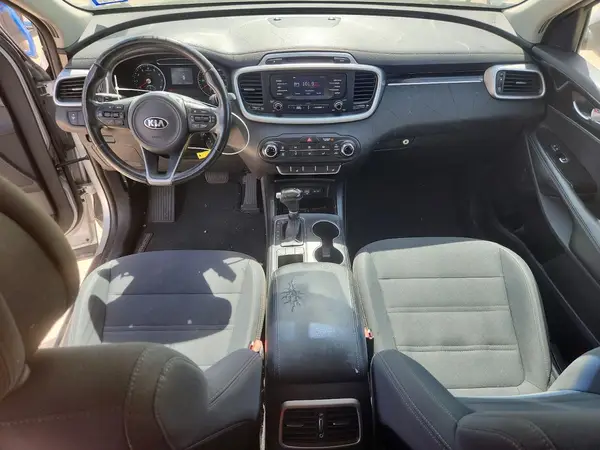 5XYPG4A30GG096470 2016 KIA SORENTO - Image 8