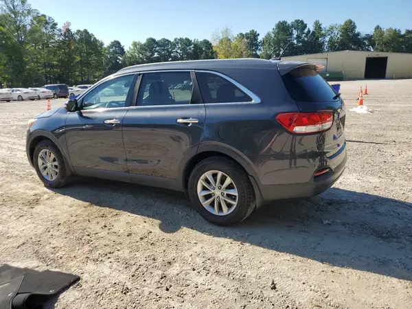 5XYPG4A30GG106141 2016 KIA SORENTO - Image 2